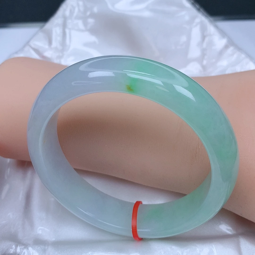 【闪购商品】翡翠手镯未镶嵌，58