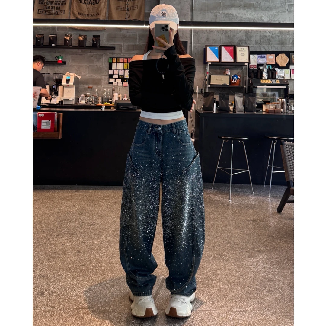 「爆闪弯刀」秋季新款半钻百搭烫钻高腰阔腿弯刀牛仔裤重工复古