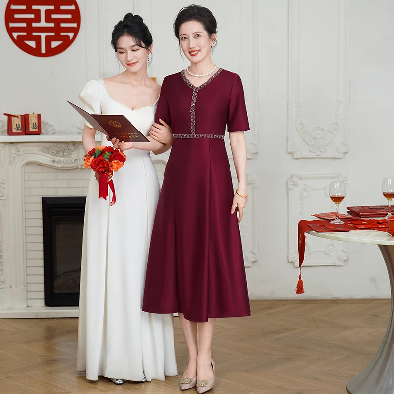 23052高端钉珠重工连衣裙春夏新款奢华时尚设计奢华显瘦晚礼服裙