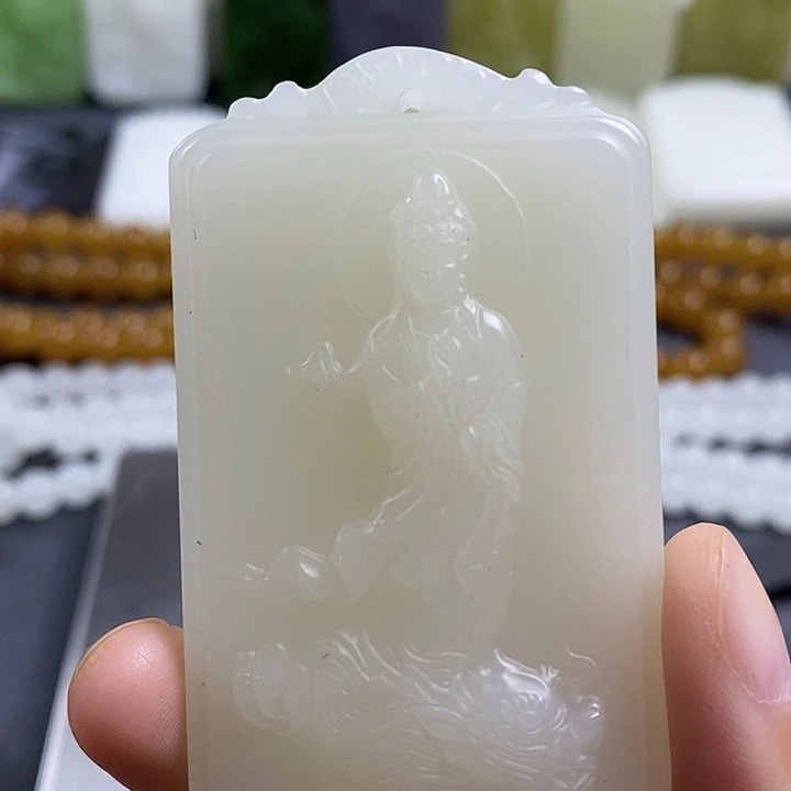 和田玉（糖玉）未镶嵌颈饰