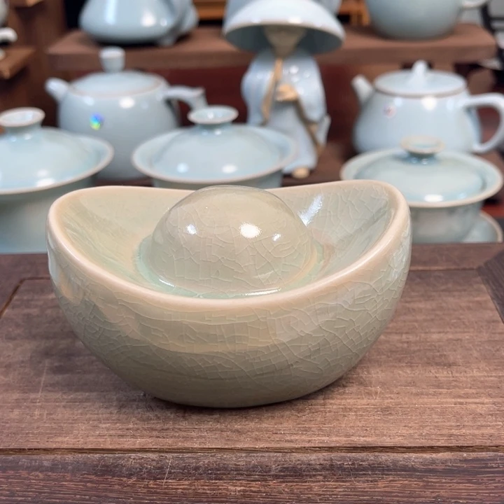 汝州原矿原釉微瑕茶宠