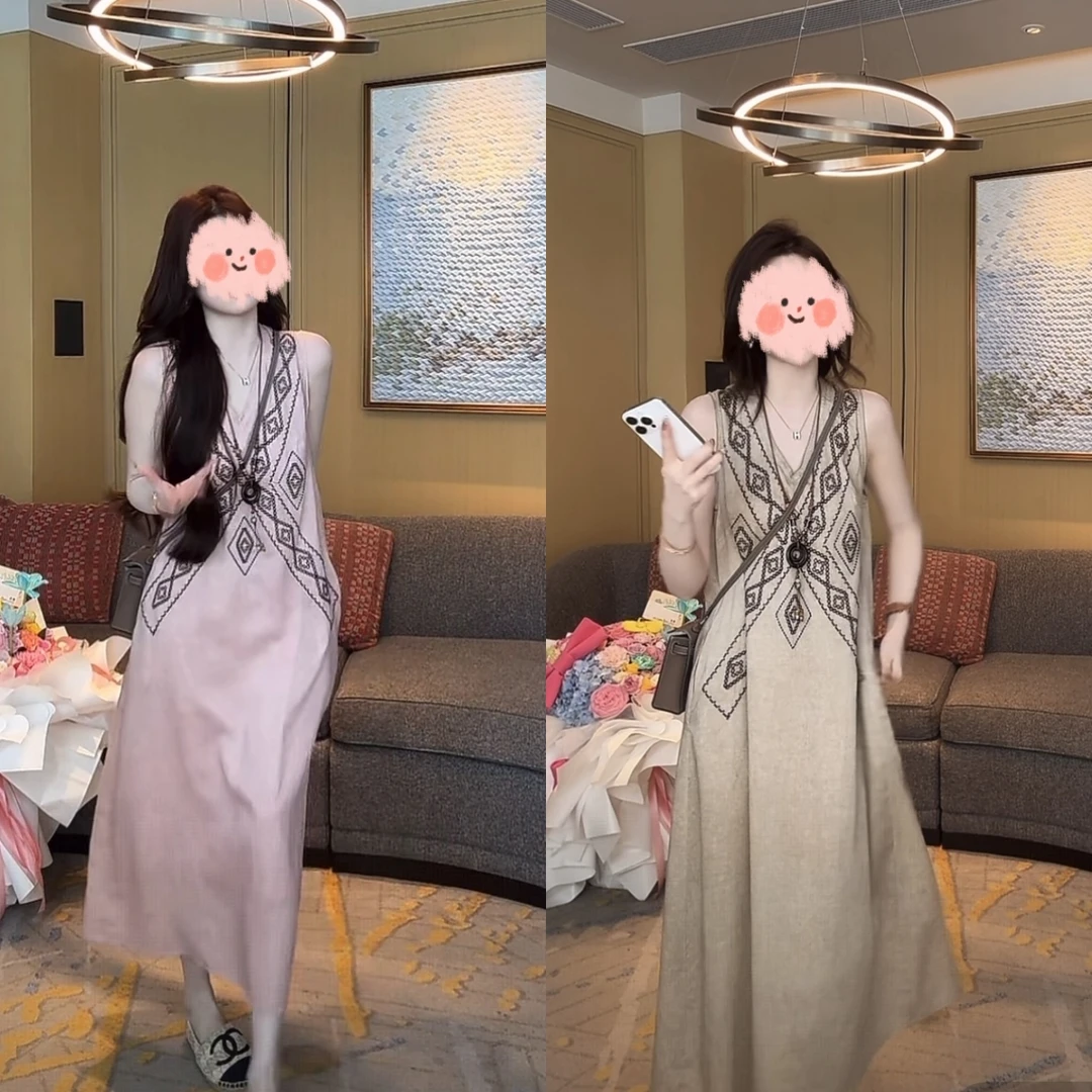 清冷高级度假慵懒松弛风V领连衣裙女夏季时尚度假孕妈长裙凉快裙