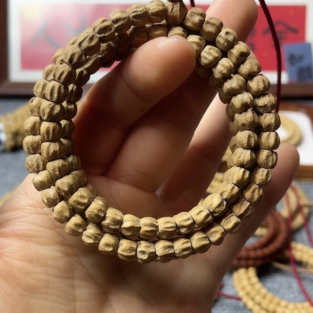 柏香籽/百香籽吊坠红皮莲花方块顺6.5mm