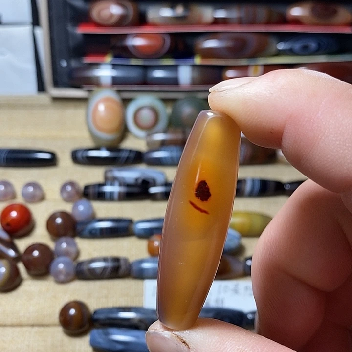 玛瑙/玉髓合金颈饰