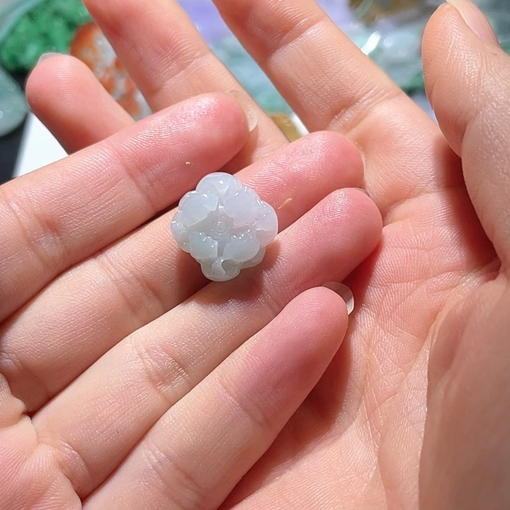 翡翠未镶嵌颈饰s****r天然