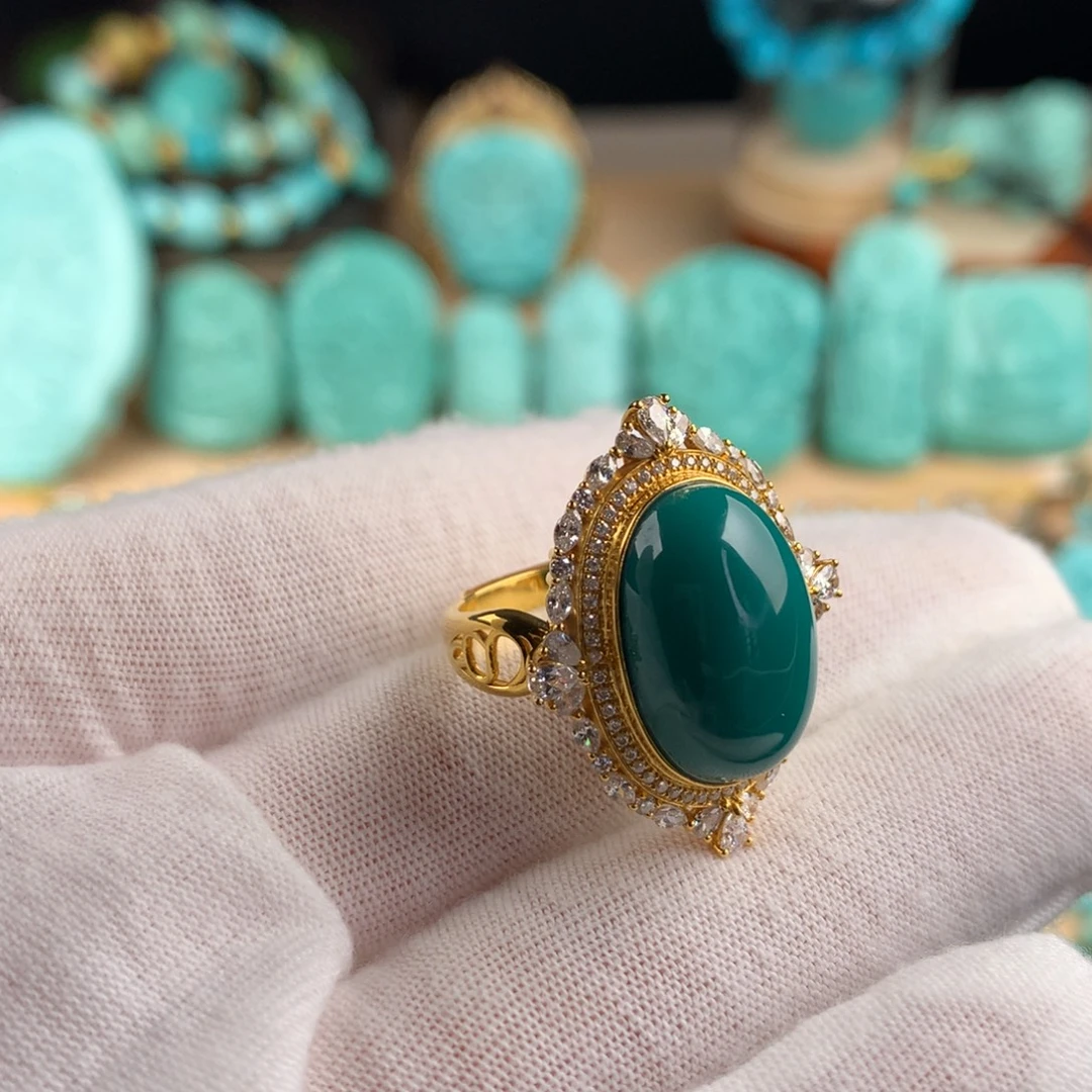 18K金镶嵌绿松石精品戒指