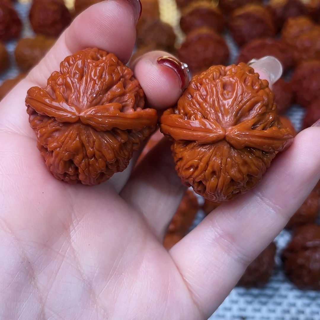 桃核吊坠文玩核桃 手把件 白狮子 35