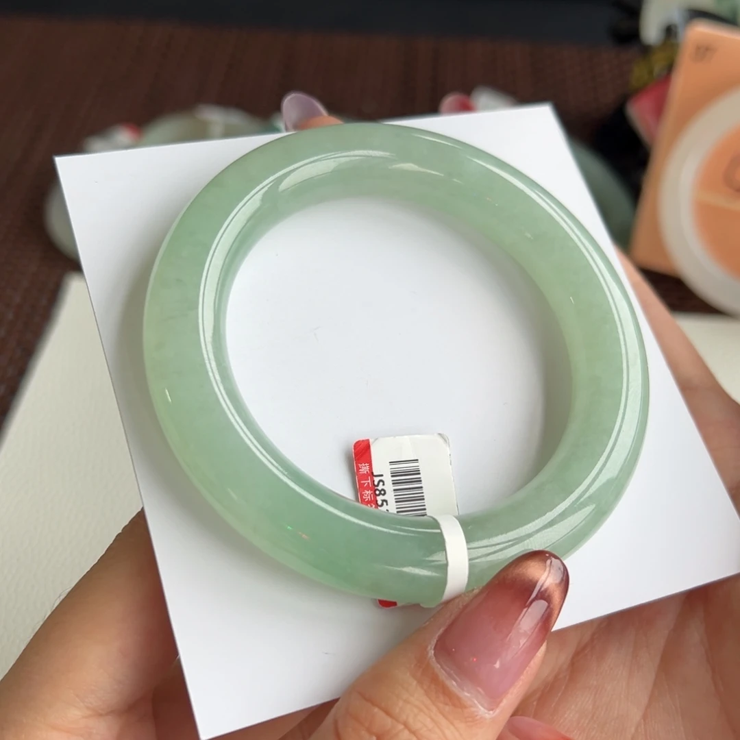 翡翠手镯未镶嵌28号 55