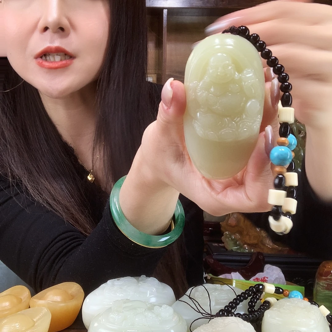 开***好石材古青石手把件