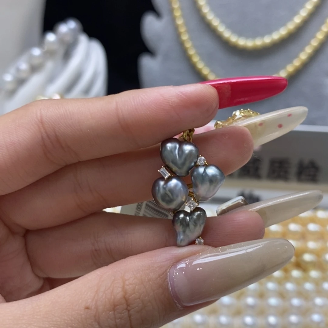 海水珍珠颈饰18K金镶嵌