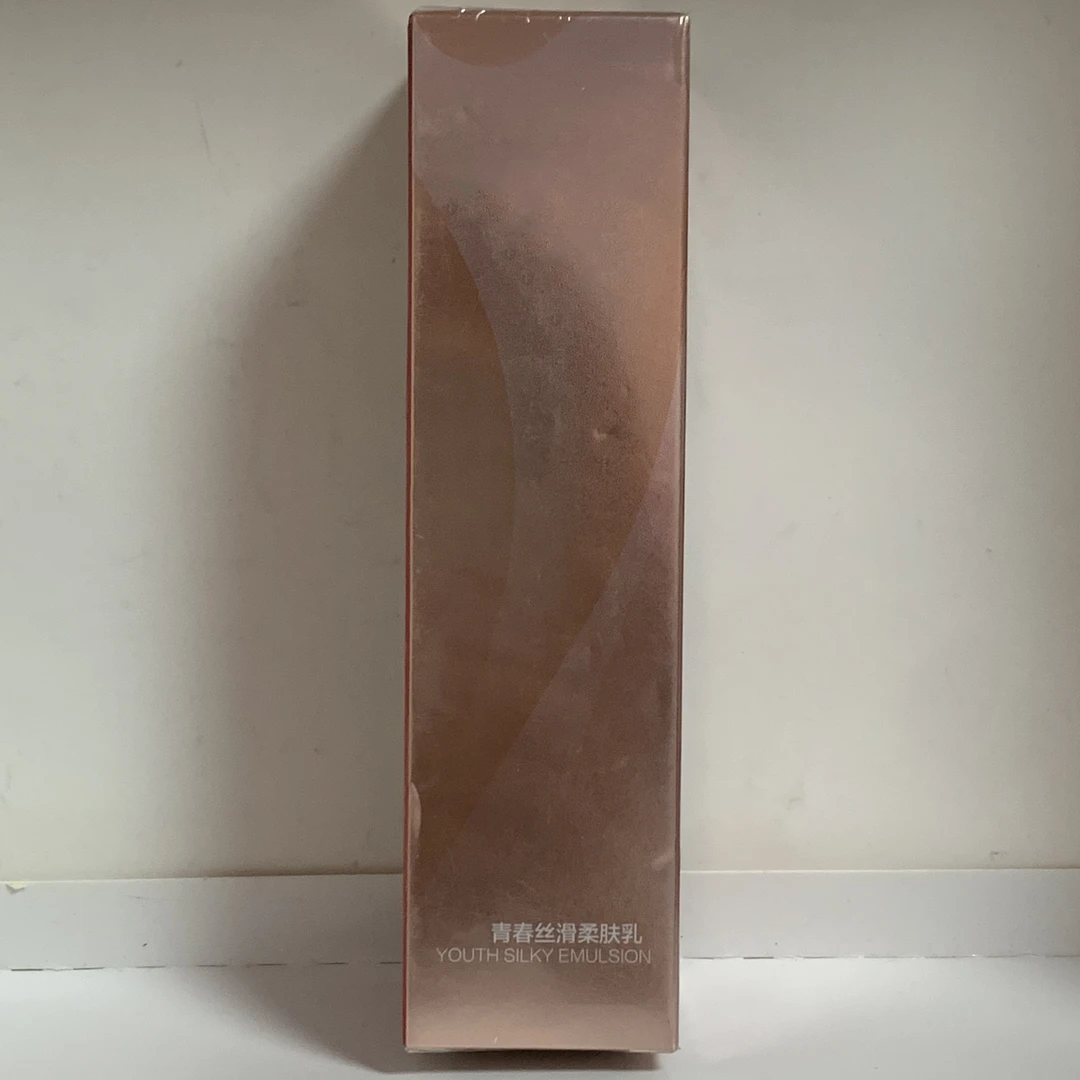 青春丝滑柔肤乳50g（特）