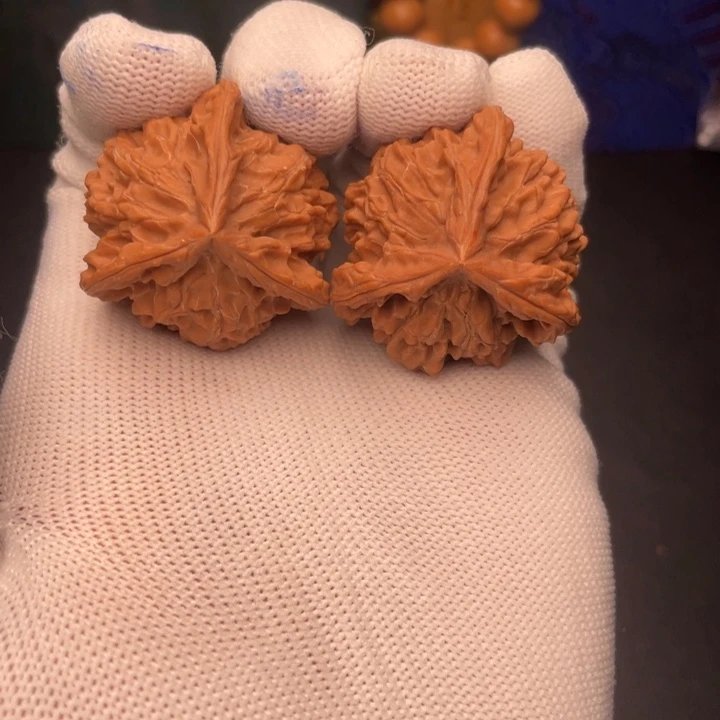 吊坠文玩核桃盘山