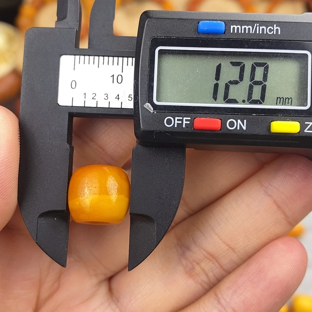 琥珀未镶嵌裸石蜜蜡