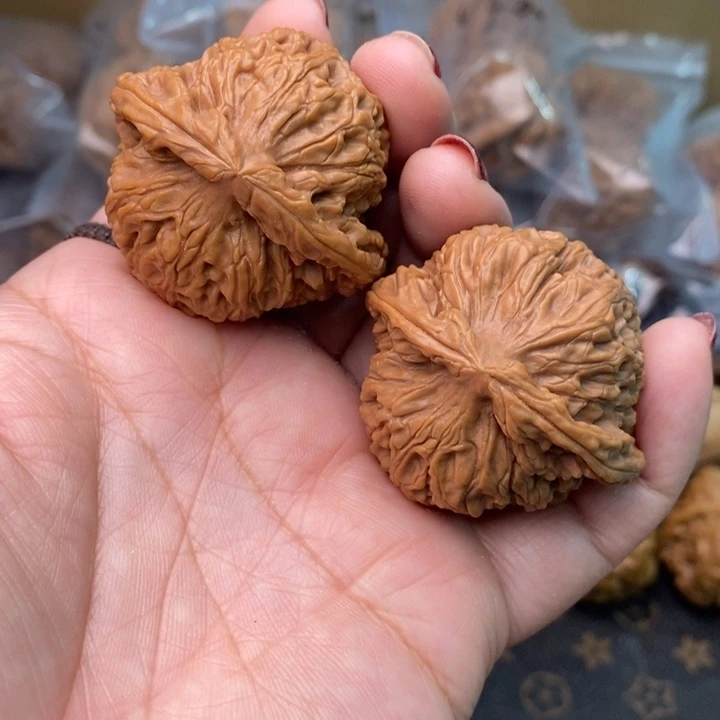 核桃南疆石43尺核桃