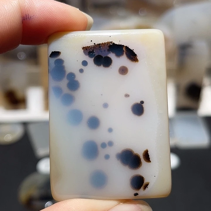 玛瑙/玉髓玉牌未镶嵌