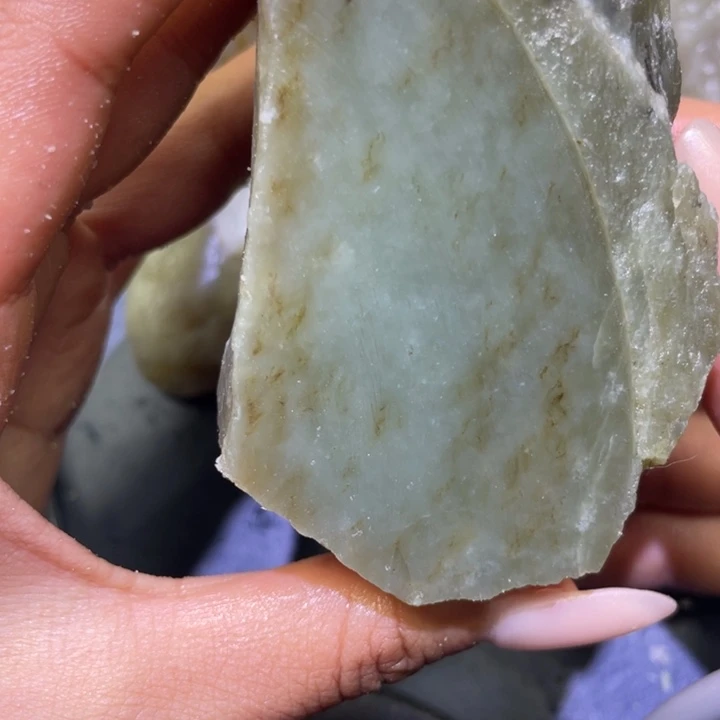 和田玉未镶嵌珠宝半成品