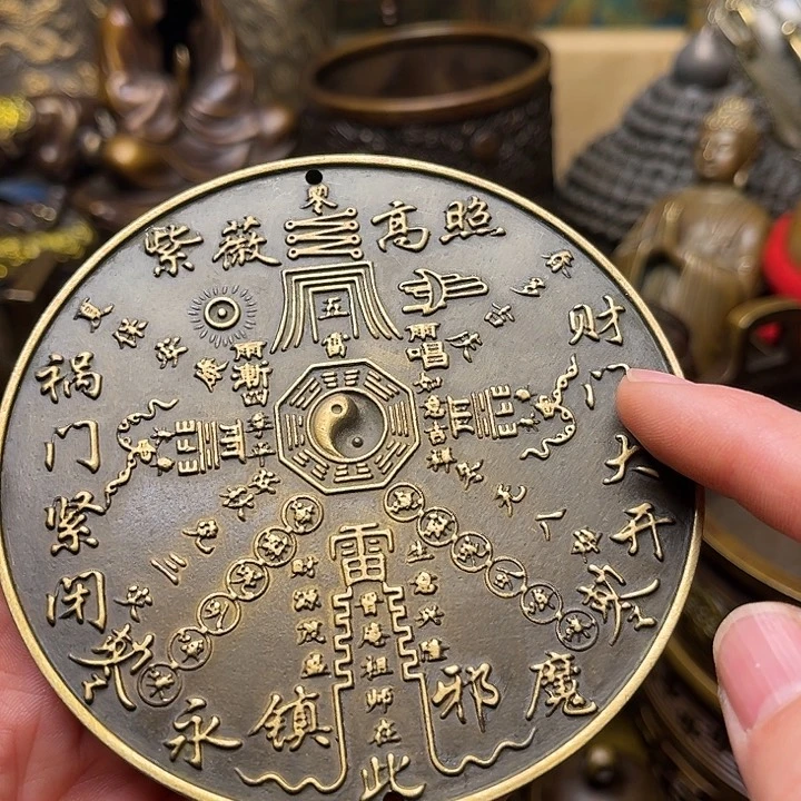 精美铜器批发档口