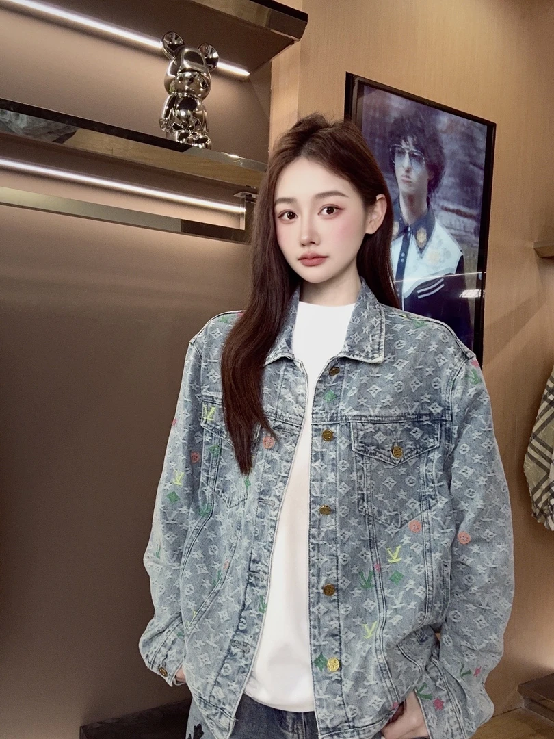 【怡宝专属】 2025春季新款百搭时尚潮流蓝色牛仔外套 1072