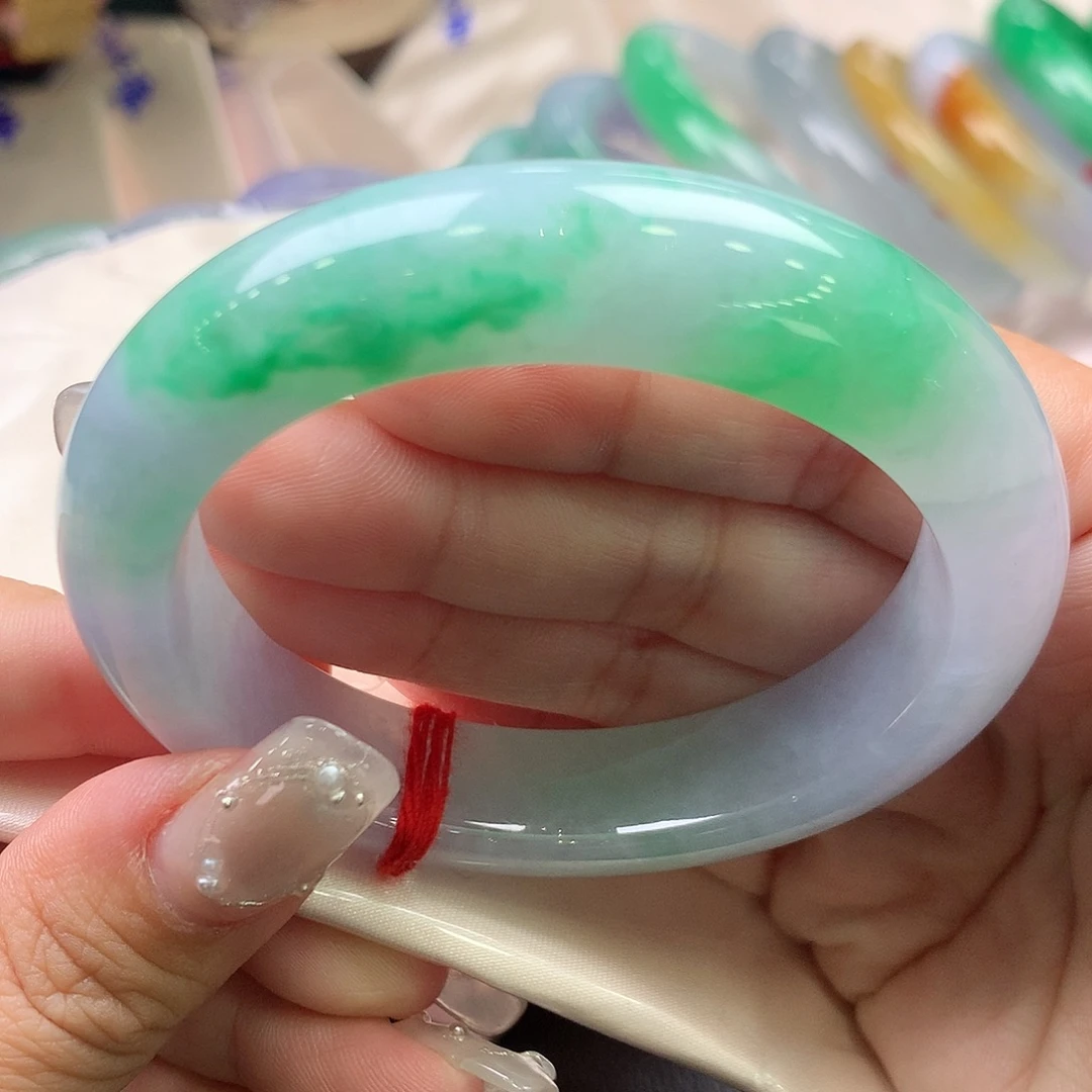 翡翠未镶嵌手镯54.4正圈