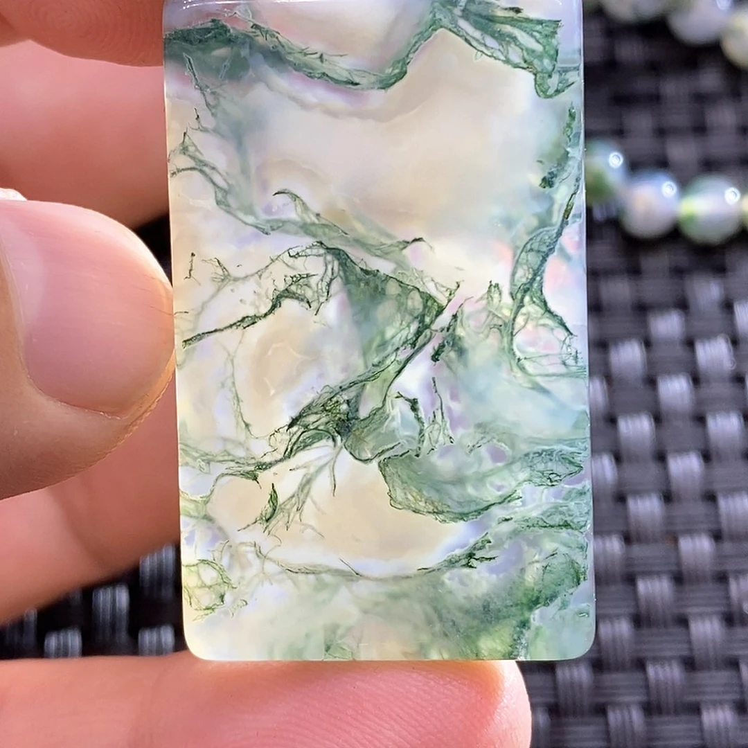 玛瑙/玉髓颈饰未镶嵌刘*念