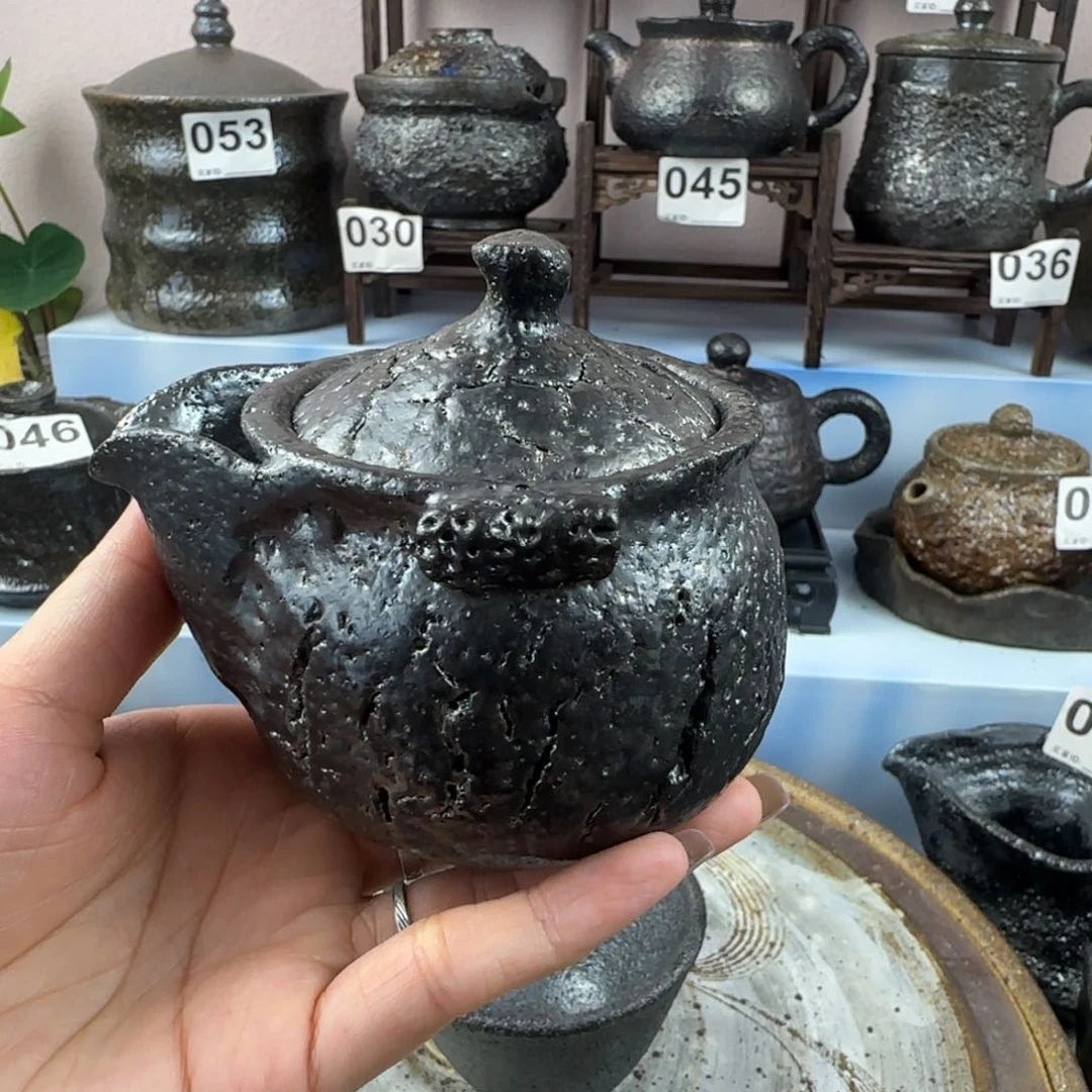 朴***玉荥经黑砂爆裂宝瓶微瑕不退换