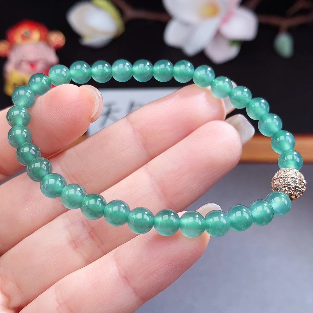 翡翠手镯（圆镯）未镶嵌