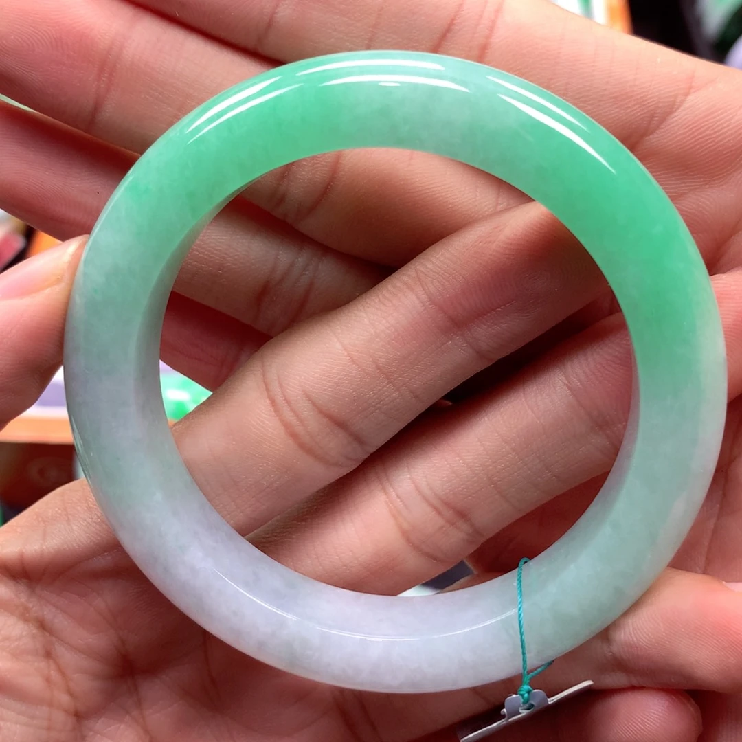 未镶嵌手镯翡翠云**书