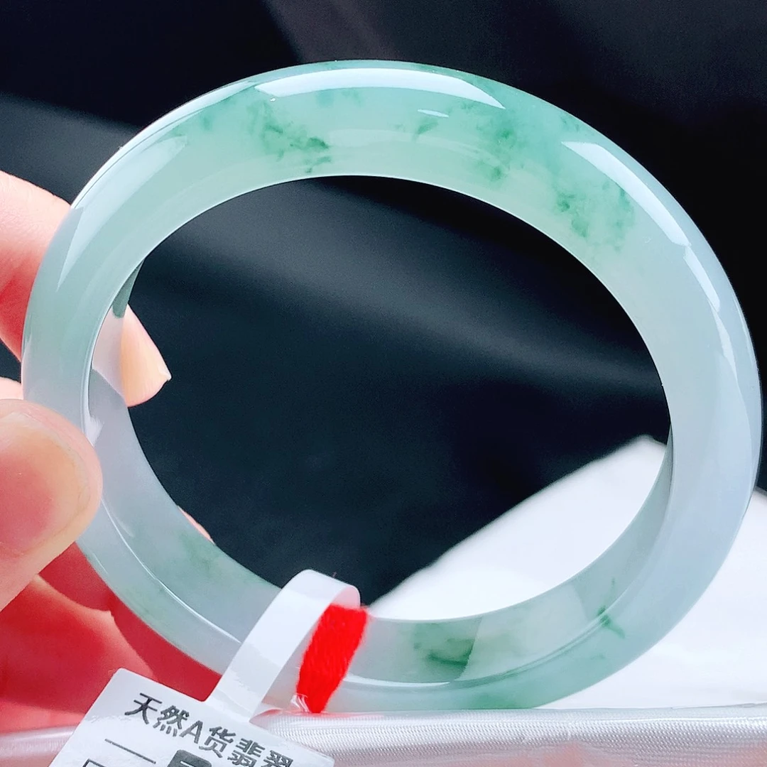 未镶嵌手镯翡翠56圈