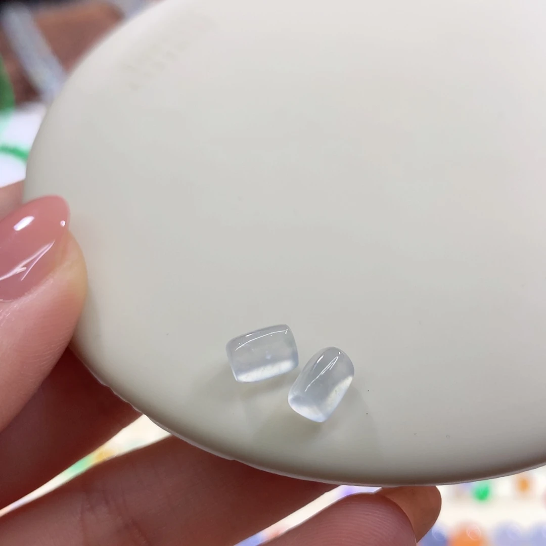 散珠翡翠一对冰块