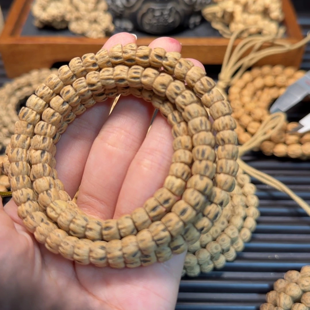 江***梦吊坠柏香籽/百香籽