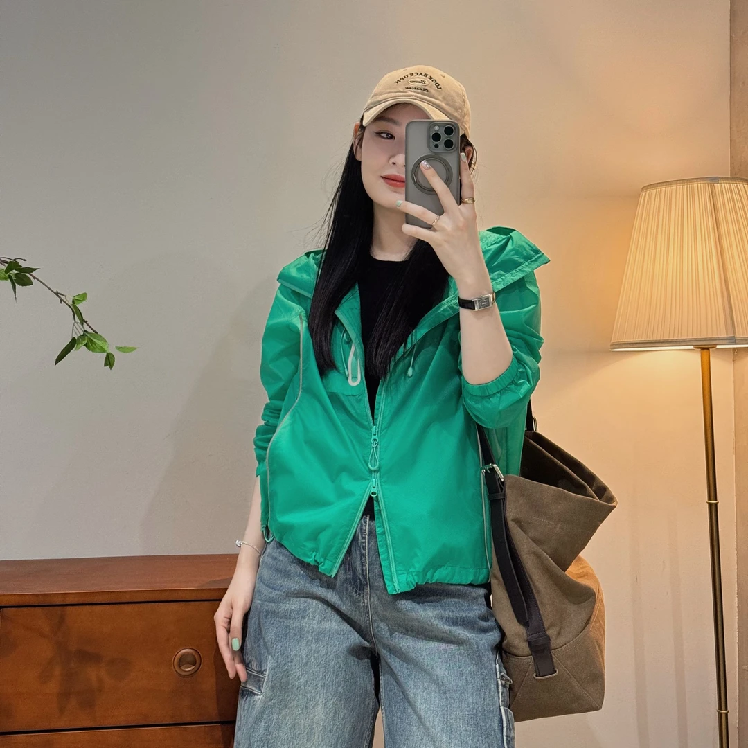 新款户外运动连帽薄款透气慵懒休闲百搭防晒衣女-M25202319