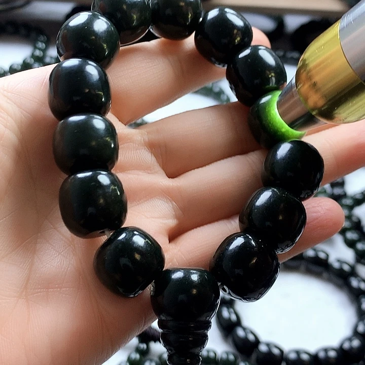 手链未镶嵌和田玉（青玉）