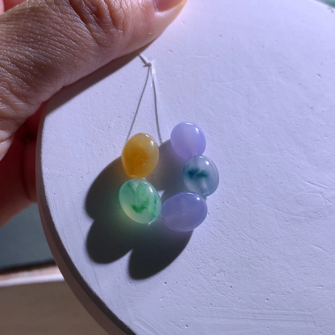 金***儿定制翡翠未镶嵌天然翡翠，假一赔三