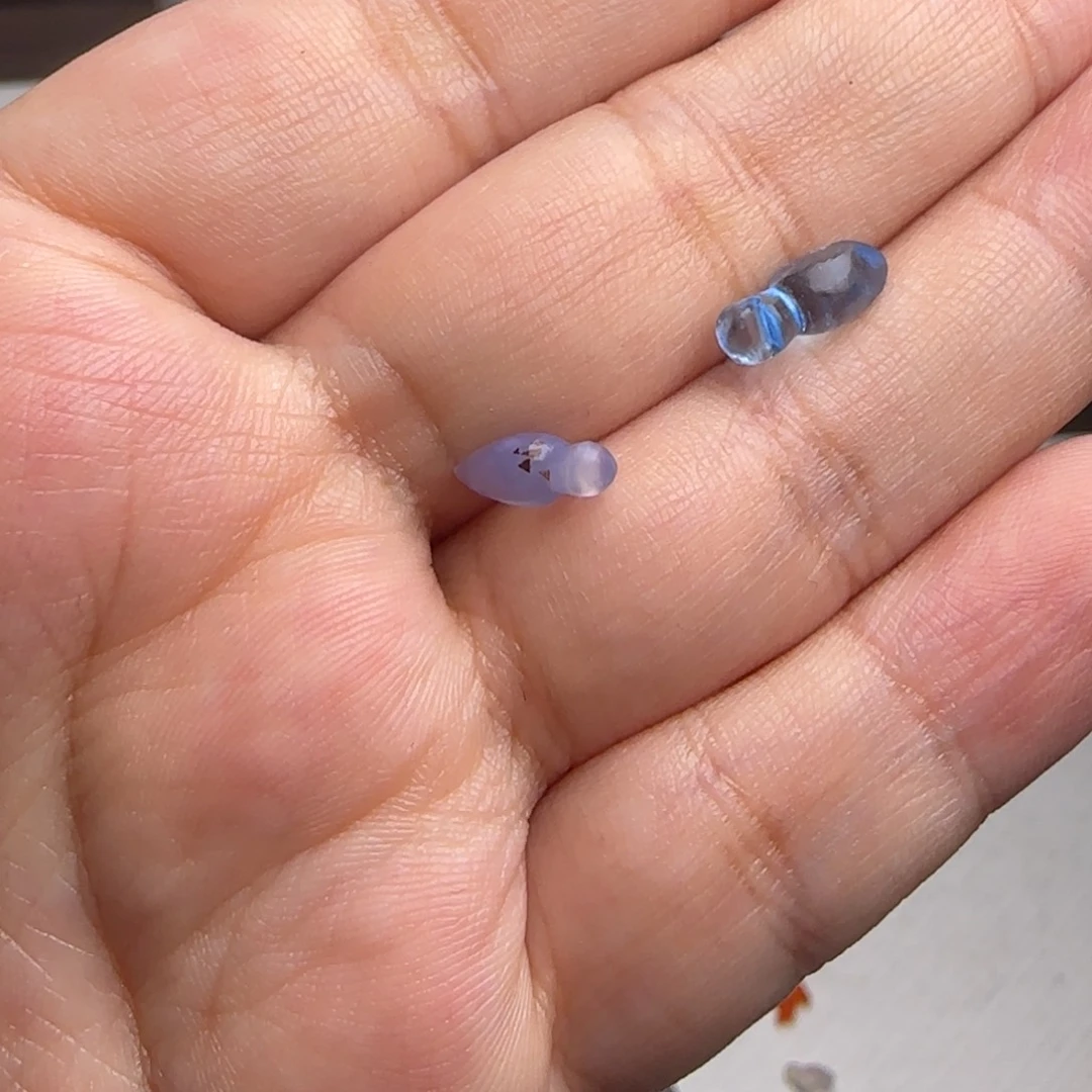 甘***楽玛瑙/玉髓合金珠宝奇石