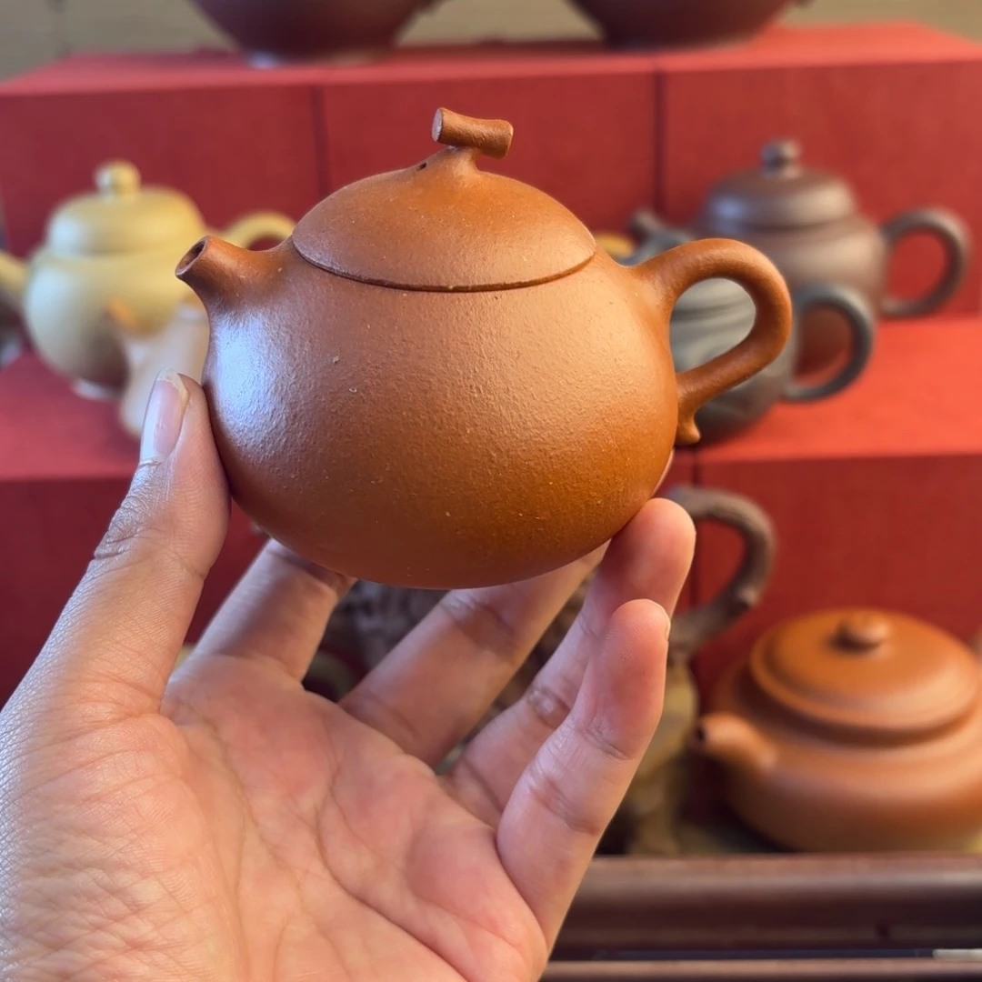红泥茶壶微微瑕红黄泥半手容量150毫升左右