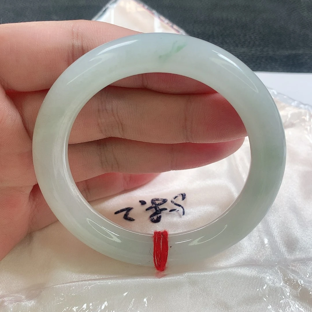 未镶嵌手镯（圆镯）翡翠386号