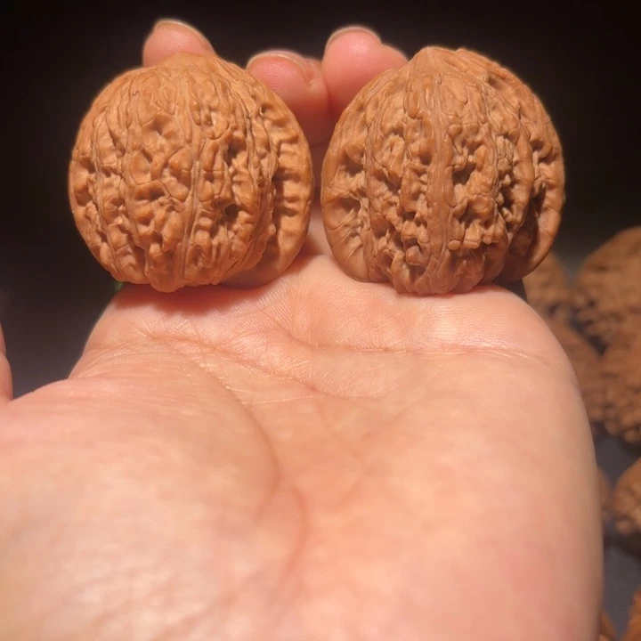 吊坠文玩核桃文玩核桃吊坠绣球39