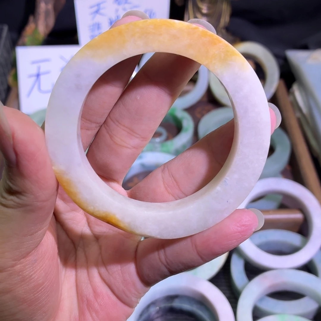 定制翡翠未镶嵌翡翠A货毛胚手镯定制