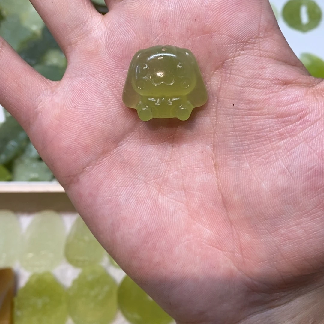 岫玉未镶嵌吊坠(不含链)