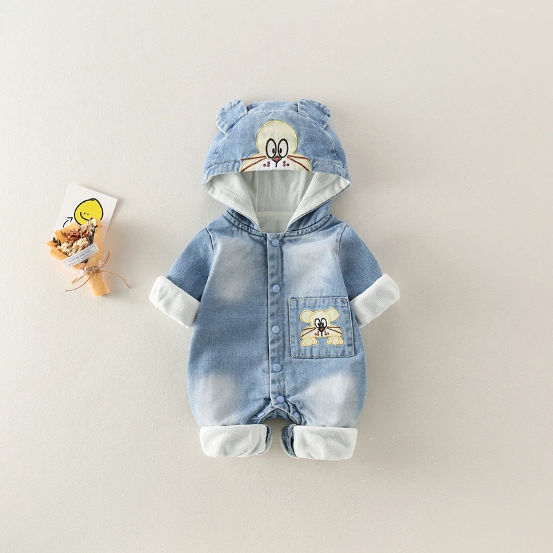 新生婴儿纯棉加绒牛仔连体衣男女宝宝外出服新品