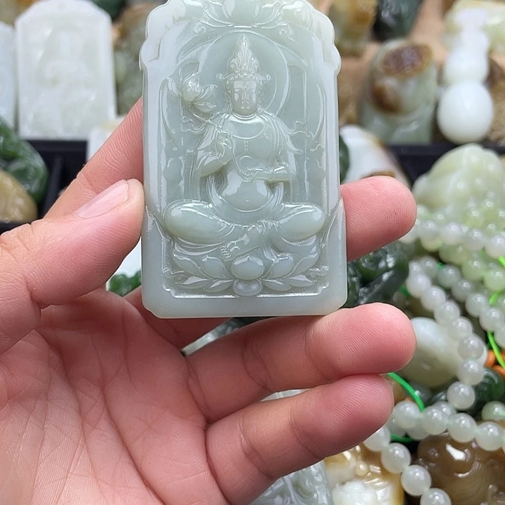 饮***源颈饰未镶嵌和田玉（糖玉）