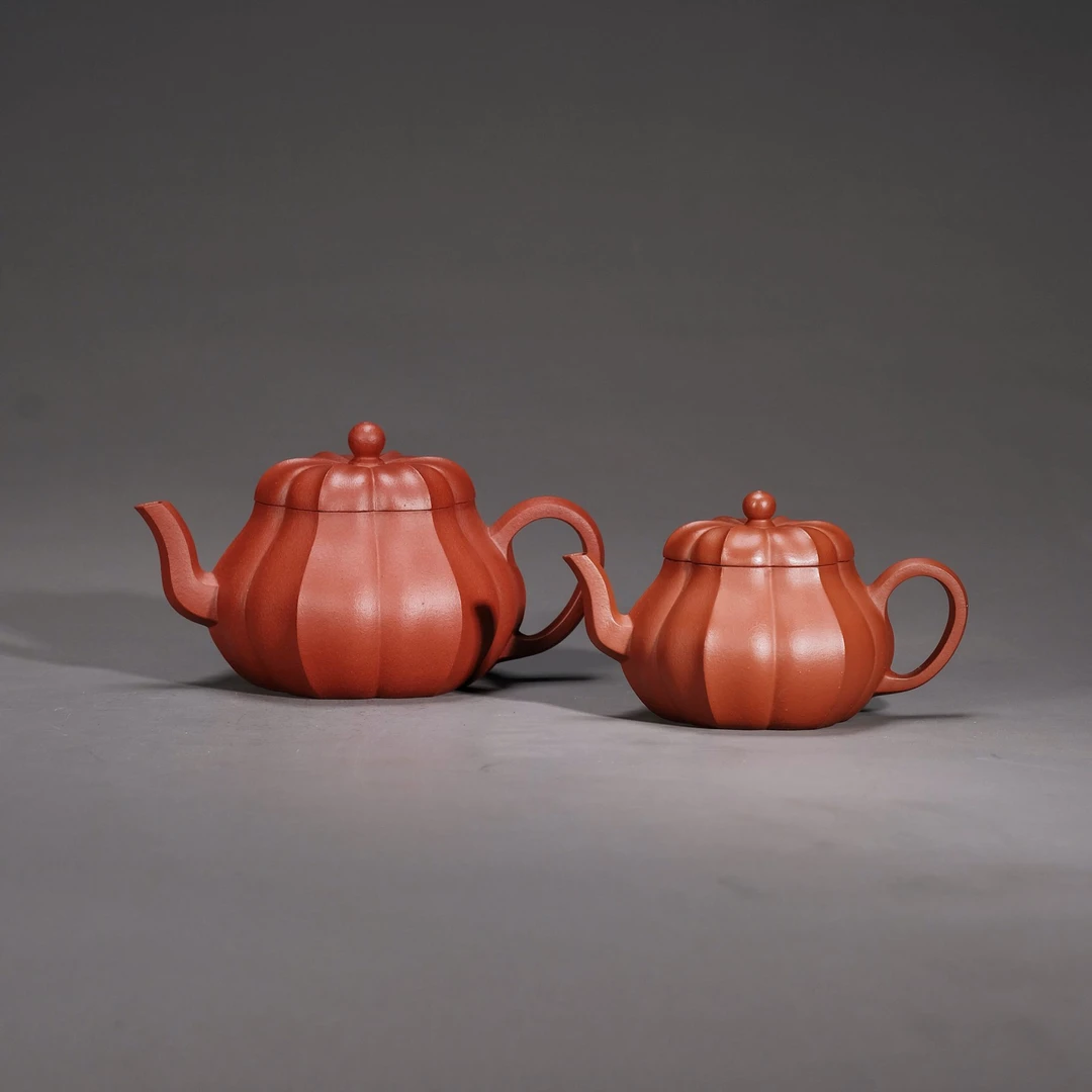 『宜子孙』陈伯芳菱花壶.筋纹器系列.红泥100cc