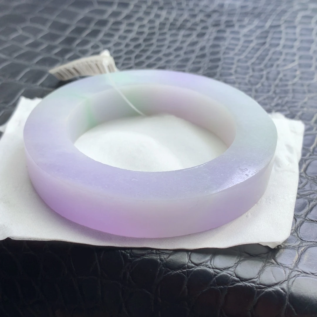 定制翡翠未镶嵌手镯