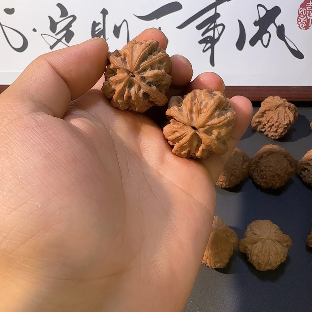 山***河吊坠桃核核桃核桃的