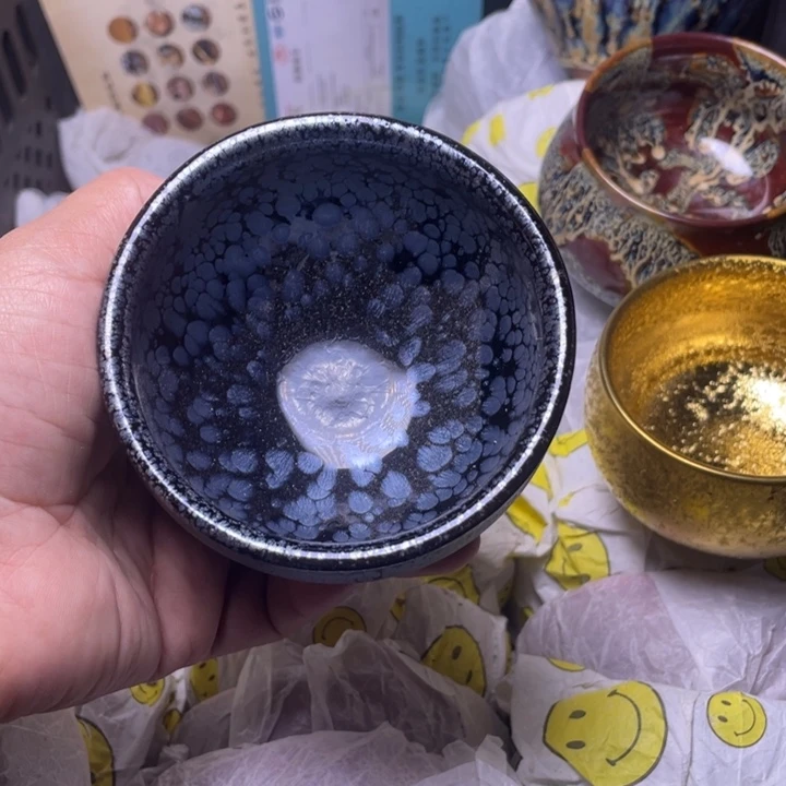 茶盏我在开会你忙什么
