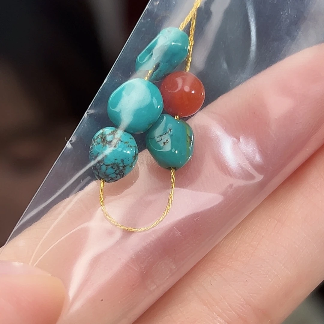 南红玛瑙未镶嵌珠宝奇石