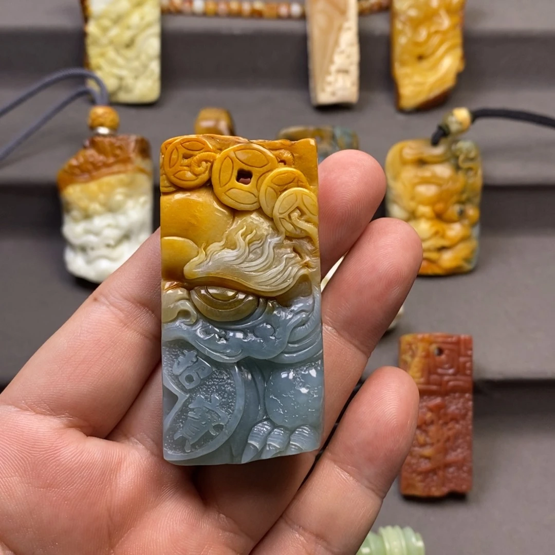 岫玉颈饰未镶嵌M**C挂件