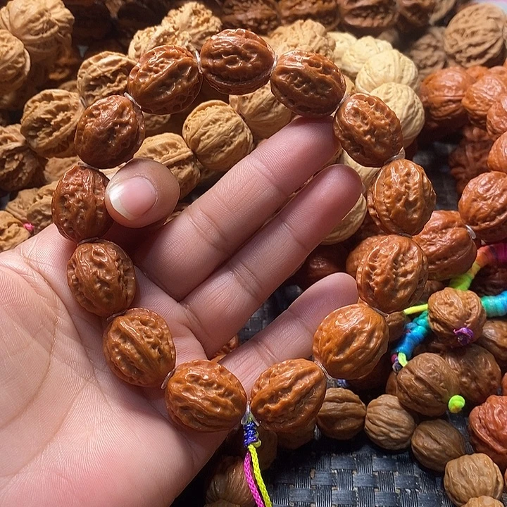 吊坠文玩核桃蚂蚁纹八棱