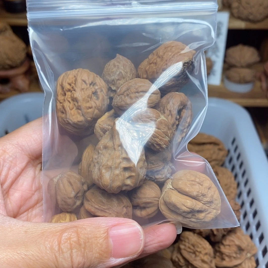 戊***化把件文玩核桃文玩
