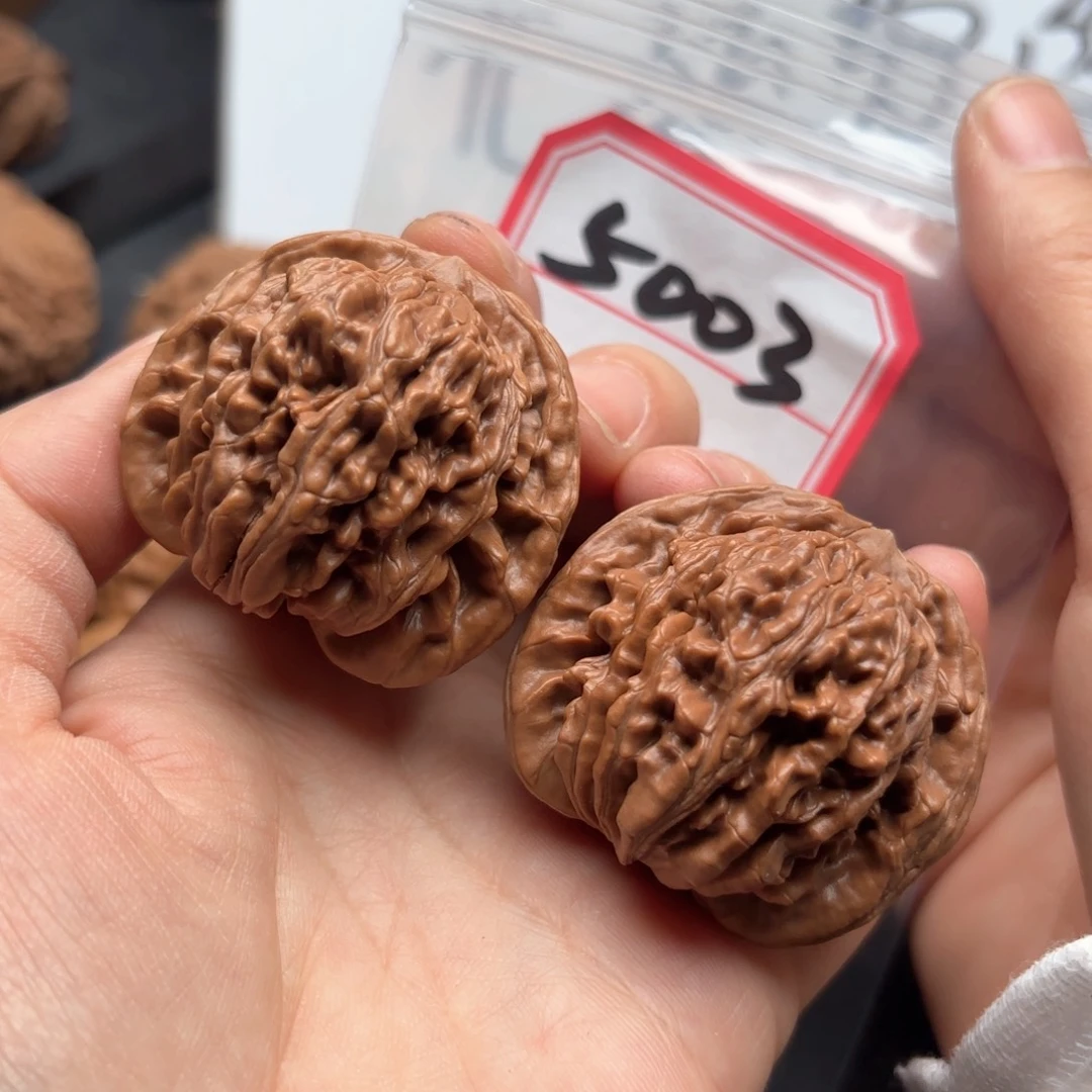 文玩核桃吊坠楼子